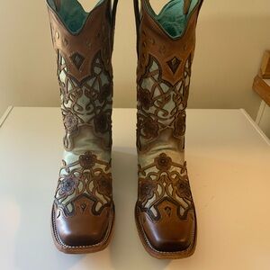 Corral Mint/ Maple C3224 Handcrafted Boots NIB